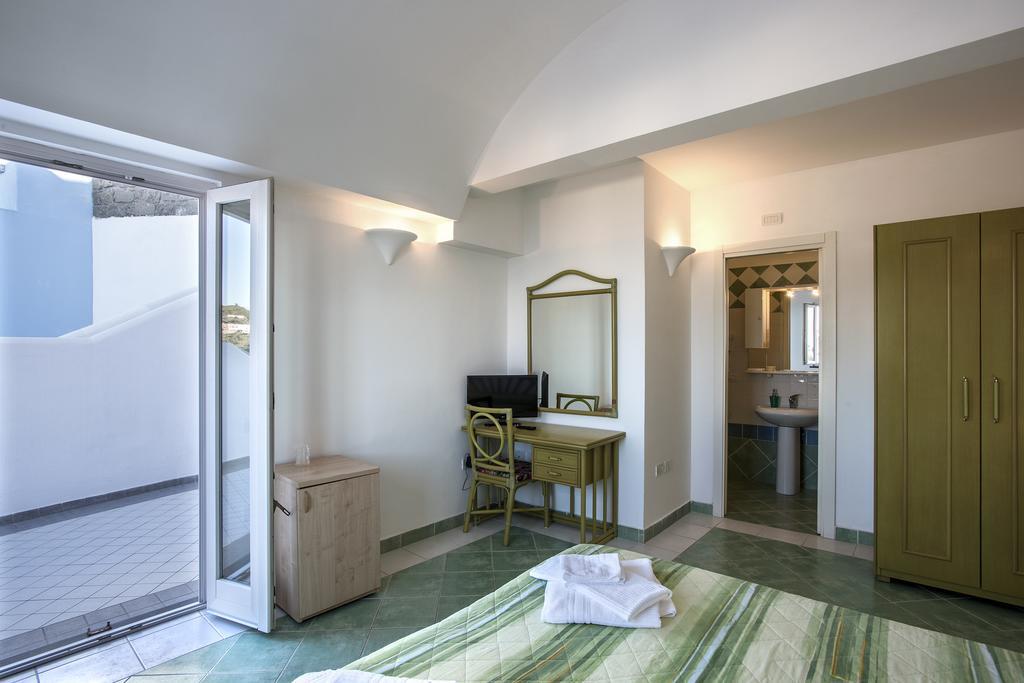 Hotel Villaggio Dei Pescatori 3*