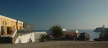 Hotel Villaggio Dei Pescatori 3*